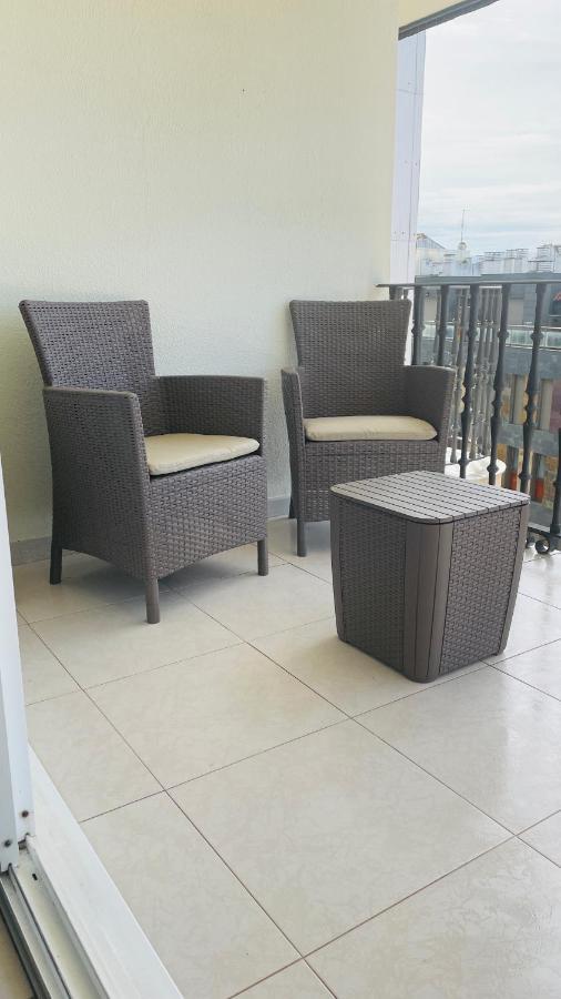 Ferienwohnung Enjoy Sanxenxo,200M Playa, Balcon Vistas Cies, Piscina & Terraza Azotea,2 Plazas Garaje, 2 Banos, Muy Luminoso, Muy Tranquilo,Muy Equipado, Centrico Exterior foto
